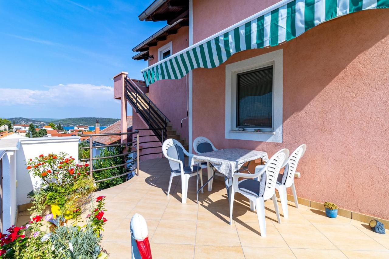 Apartments With A Parking Space Bilice, Krka - 13545 شيبينيك المظهر الخارجي الصورة